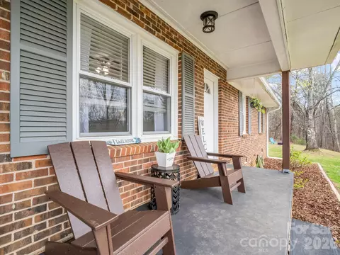 248 Bible School Rd, Lake Lure, NC 28746