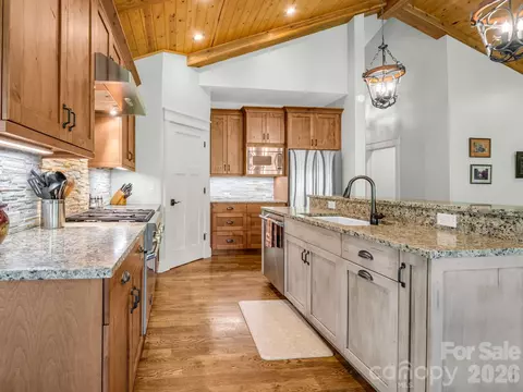 Kitchen - 16 Panther Gap Rd, Black Mountain, NC 28711 photo 2 of 5