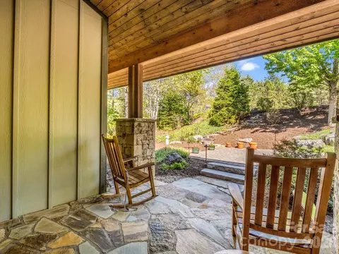 Exterior - 16 Panther Gap Rd, Black Mountain, NC 28711 photo 7 of 8