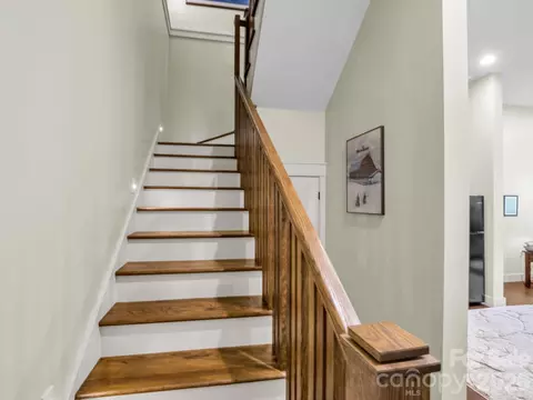 Entry Way - 16 Panther Gap Rd, Black Mountain, NC 28711 photo 3 of 4