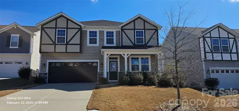 19113 Hawk Haven Ln, Charlotte, NC 28278