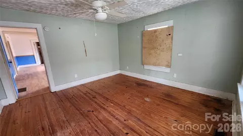 3490 Us 70 E Hwy E, Marion, NC 28752 photo 9