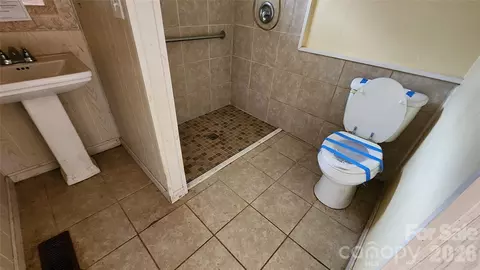 3490 Us 70 E Hwy E, Marion, NC 28752 photo 18