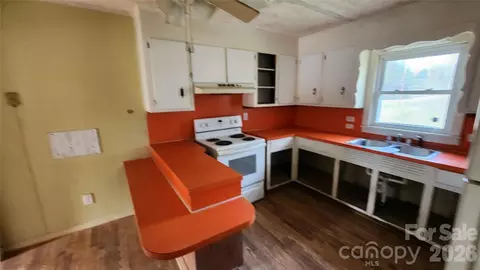 3490 Us 70 E Hwy E, Marion, NC 28752 photo 15