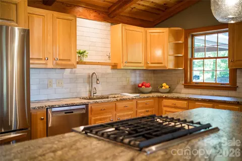 Kitchen - 287 Dvdisdi Ct, Brevard, NC 28712 photo 2 of 2