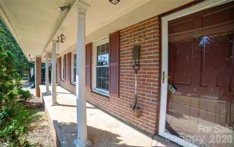 Exterior - 324 Golf Course Rd, Morganton, NC 28655 photo 1 of 4