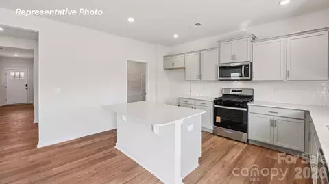 490 Dazzle Loop, Newton, NC 28658 photo 8