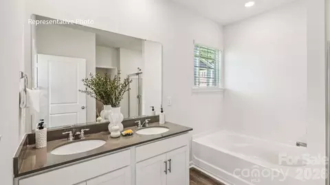 475 Dazzle Loop, Newton, NC 28658 photo 27