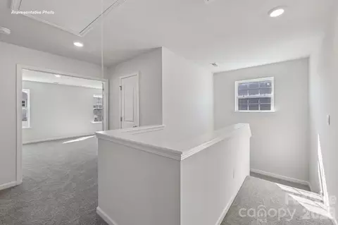 Entry Way - 583 Dazzle Loop, Newton, NC 28658 photo 5 of 5