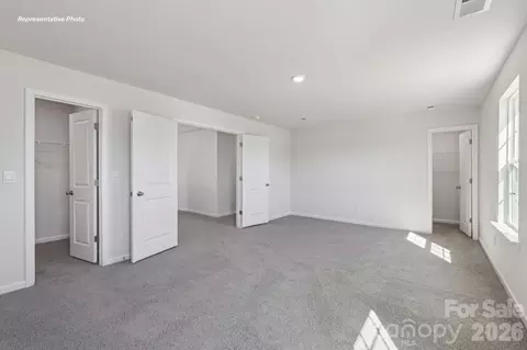 Bedroom - 583 Dazzle Loop, Newton, NC 28658 photo 5 of 8