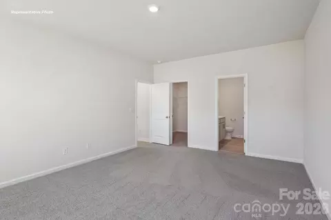 Bedroom - 583 Dazzle Loop, Newton, NC 28658 photo 2 of 8