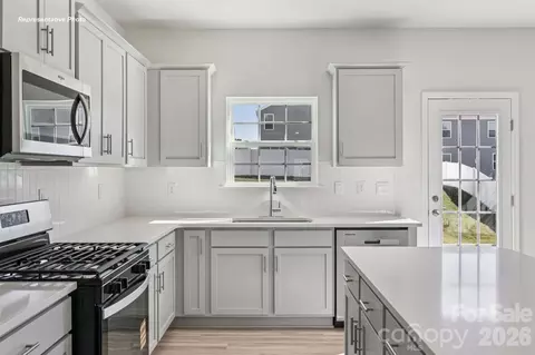 Kitchen - 583 Dazzle Loop, Newton, NC 28658 photo 1 of 1