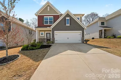 210 Eden Ave, Mooresville, NC 28115
