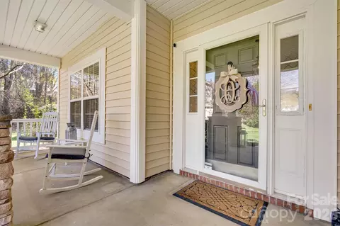 Exterior - 8075 Andrew Franklin Dr, Denver, NC 28037 photo 3 of 5