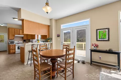 Dining - 267 Eagles Trce, Canton, NC 28716 photo 1 of 4