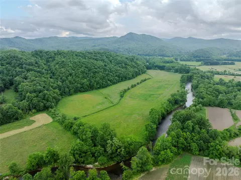 80 Orr Rd, Brevard, NC 28712