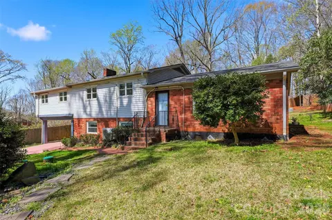 4920 Bright Rd, Charlotte, NC 28214