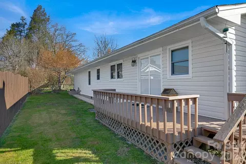 Exterior - 34 Sunset Dr, Brevard, NC 28712 photo 9 of 12