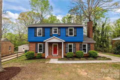 3319 Tyrone Dr, Charlotte, NC 28215