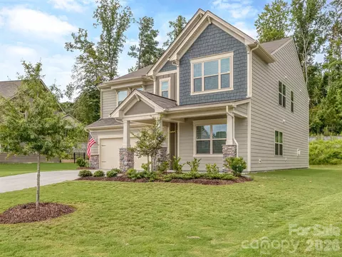 2118 Killian Creek Dr, Denver, NC 28037