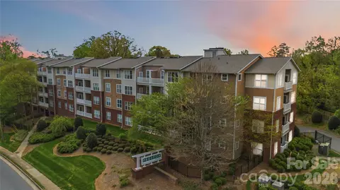 1000 E Woodlawn 314 Rd #314, Charlotte, NC 28209