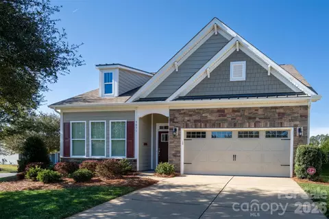5031 Star Hill Ln, Charlotte, NC 28214