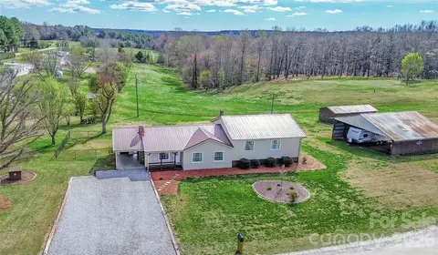 455 Mitch Rd, Union Grove, NC 28689