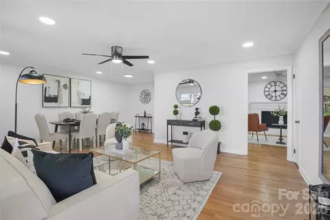 846 S Magnolia St, Mooresville, NC 28115