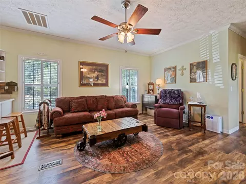 32 Perseverance Dr, Canton, NC 28716 photo 11