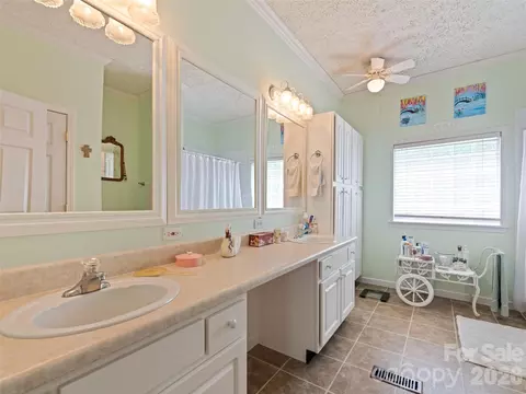 32 Perseverance Dr, Canton, NC 28716 photo 23