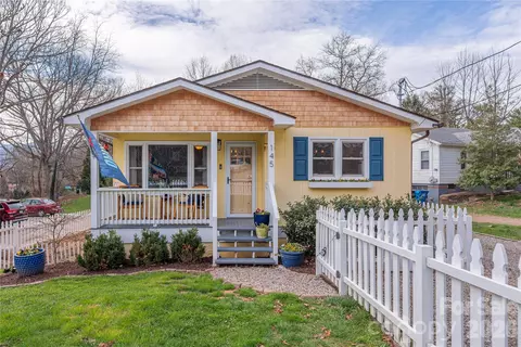 145 Woodland Dr, Waynesville, NC 28786