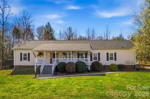 3053 Dalton 313839 Dr #31/38/39, Morganton, NC 28655