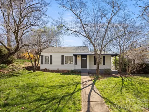 9 S Woodward Ave, Asheville, NC 28804