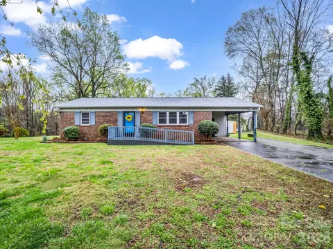 227 Thermal Dr, Forest City, NC 28043