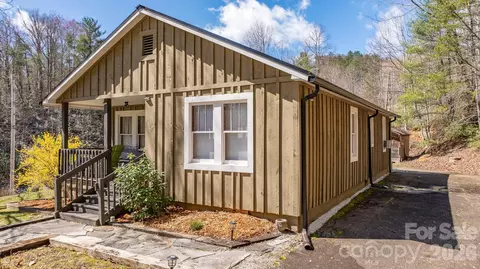 2202 Nc 226a Hwy, Marion, NC 28752