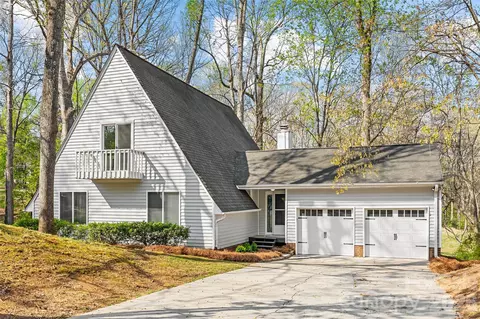 9406 Fairway Ridge Rd, Charlotte, NC 28277