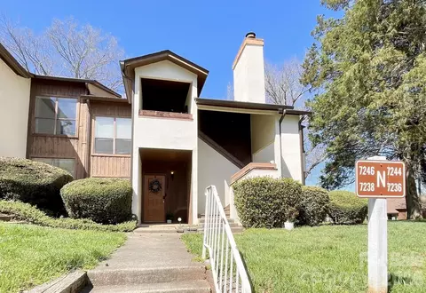 7236 Winery Ln, Charlotte, NC 28227
