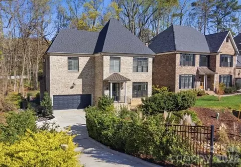 6517 Gardner Ln, Charlotte, NC 28270