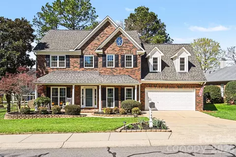 586 Gatsby Nw Pl NW, Concord, NC 28027