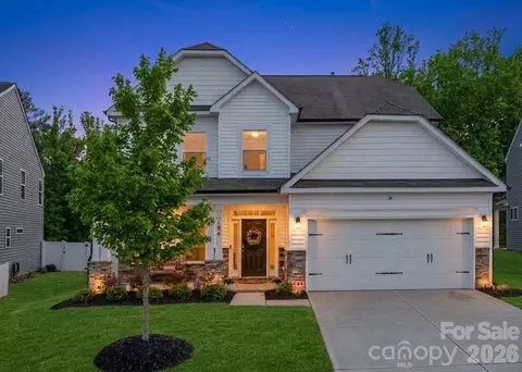 154 Cotton Field Dr, Statesville, NC 28677