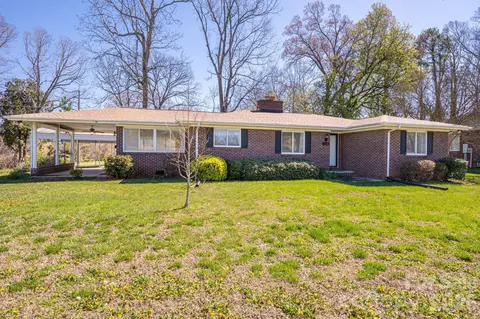 1606 Davis Park Rd, Gastonia, NC 28052