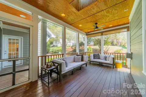 Exterior - 3264 Richards Xing, Fort Mill, SC 29708 photo 5 of 10