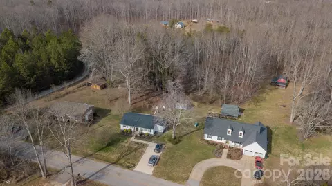 View/Area - 2992 Greenleaf Rd, Clover, SC 29710 photo 2 of 2