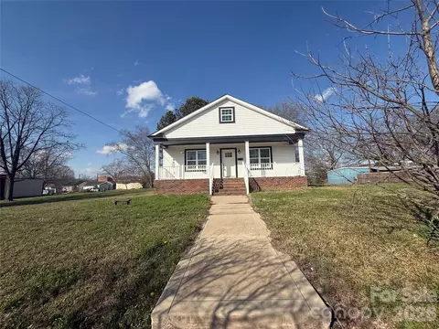 417 E Virginia Ave, Bessemer City, NC 28016