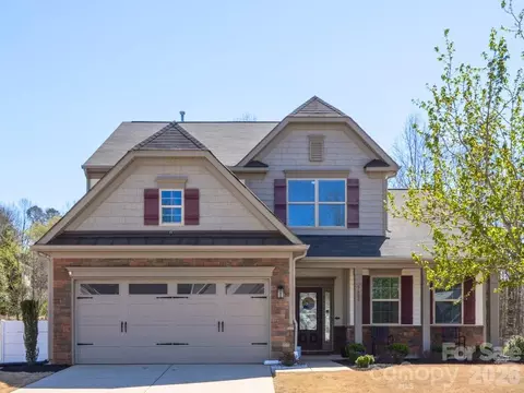 5605 Coulee Ct, Waxhaw, NC 28173
