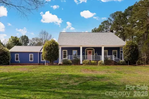 2107 Eakle Dr, Rock Hill, SC 29732