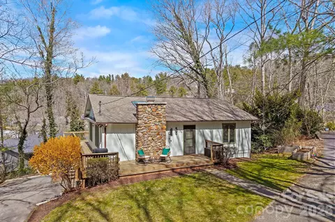 39 Spooks Branch Ext, Asheville, NC 28804
