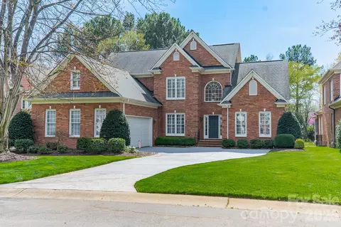 6328 Pepperwich Pl, Charlotte, NC 28277