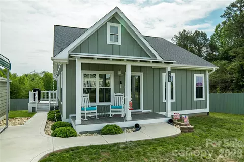 278 Right Prong Rd, Ellenboro, NC 28040