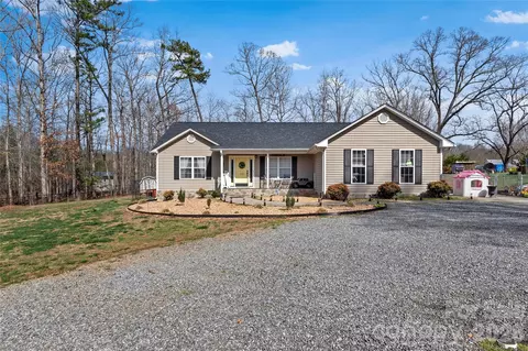 160 Newman Rd, Elkin, NC 28621 photo 3